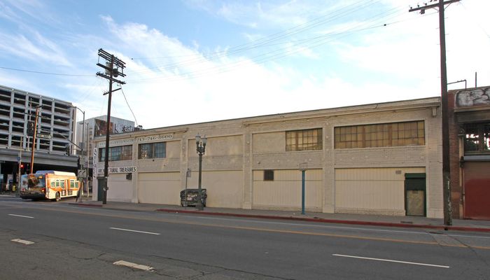 Warehouse Space for Sale at 1800 S Grand Ave Los Angeles, CA 90015 - #2