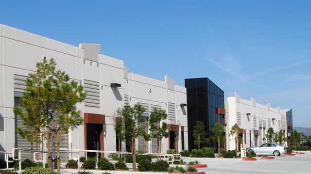 Venture Commerce Center
