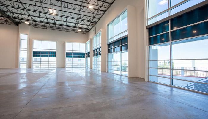 Warehouse Space for Rent at 1642 W Miro Way Rialto, CA 92376 - #17