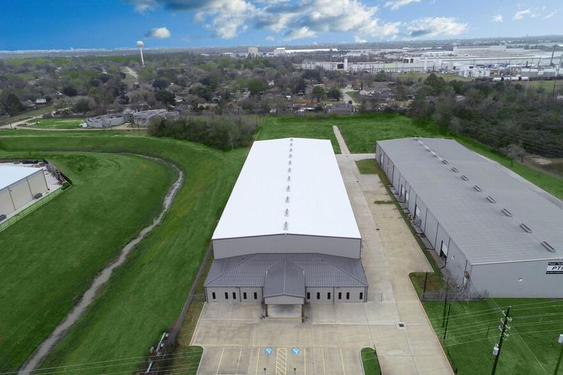 Bldg B 7800 Breen Rd
