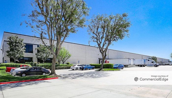 Warehouse Space for Rent at 10837 Commerce Way Fontana, CA 92337 - #5