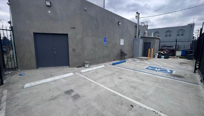 Warehouse Space for Rent at 1100 E 14TH PL Los Angeles, CA 90021 - #2