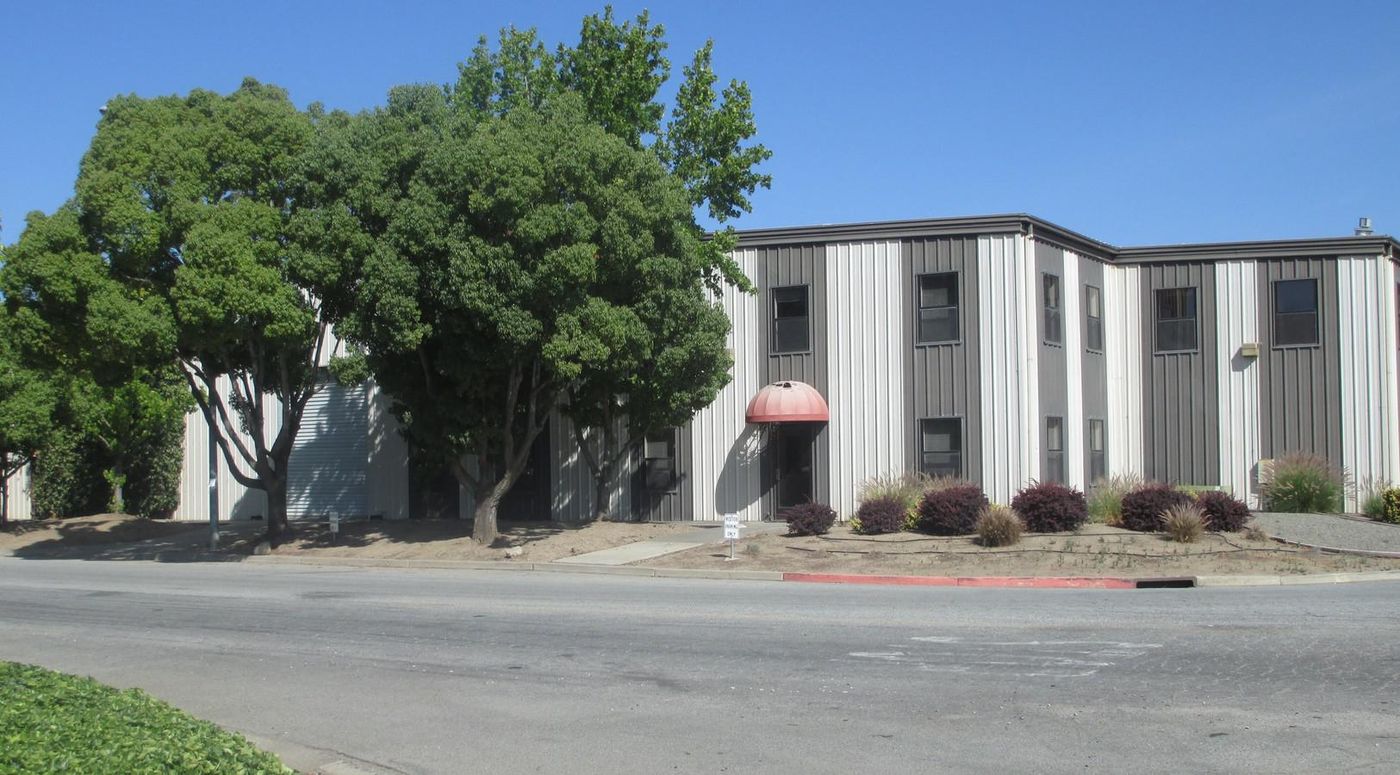 555 Mayock Road photo 1