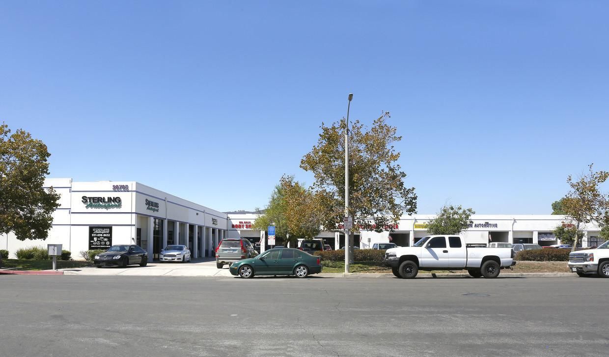 Madison Avenue Business Park photo 3