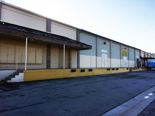 Office/Warehouse with Rail 424-428 California Ave