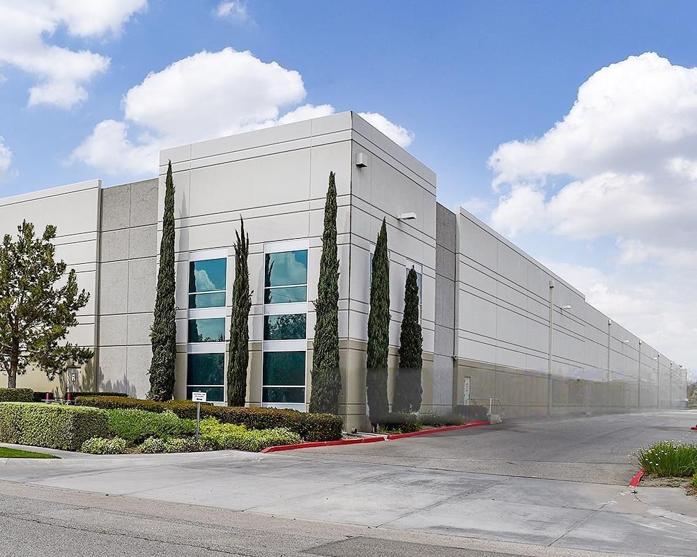 Sierra Business Park - Building 1 photo 4