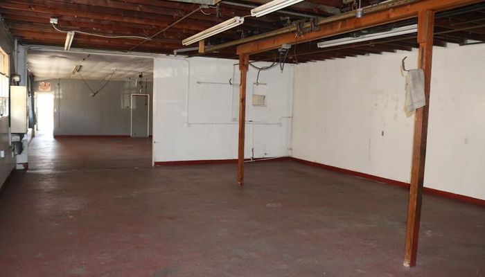 Warehouse Space for Rent at 4863 Telegraph Rd Los Angeles, CA 90022 - #4