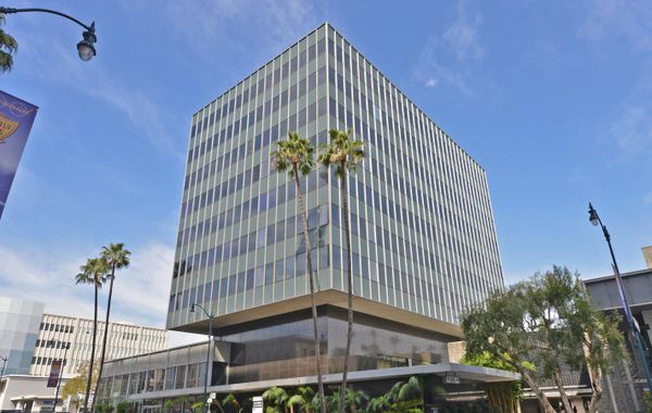 9107 Wilshire Blvd Small Offices