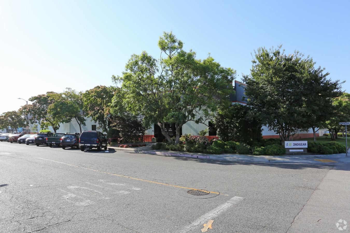 Industrial Property For Lease photo 1