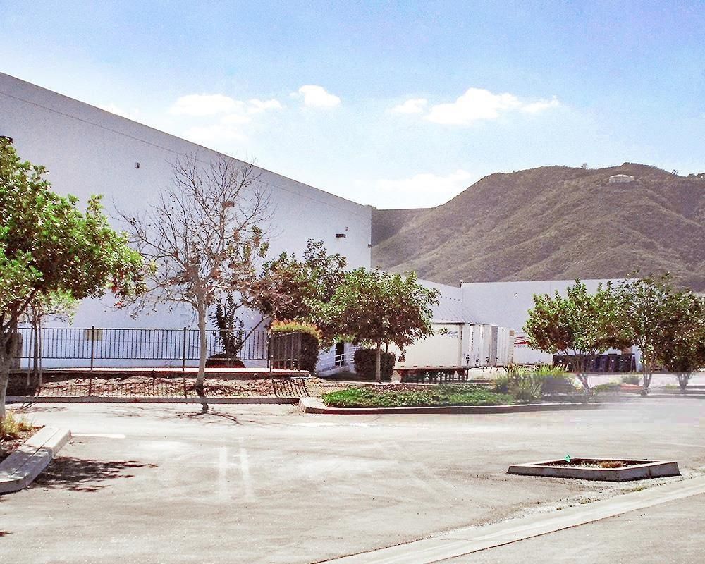41995 Zevo Dr. photo 2
