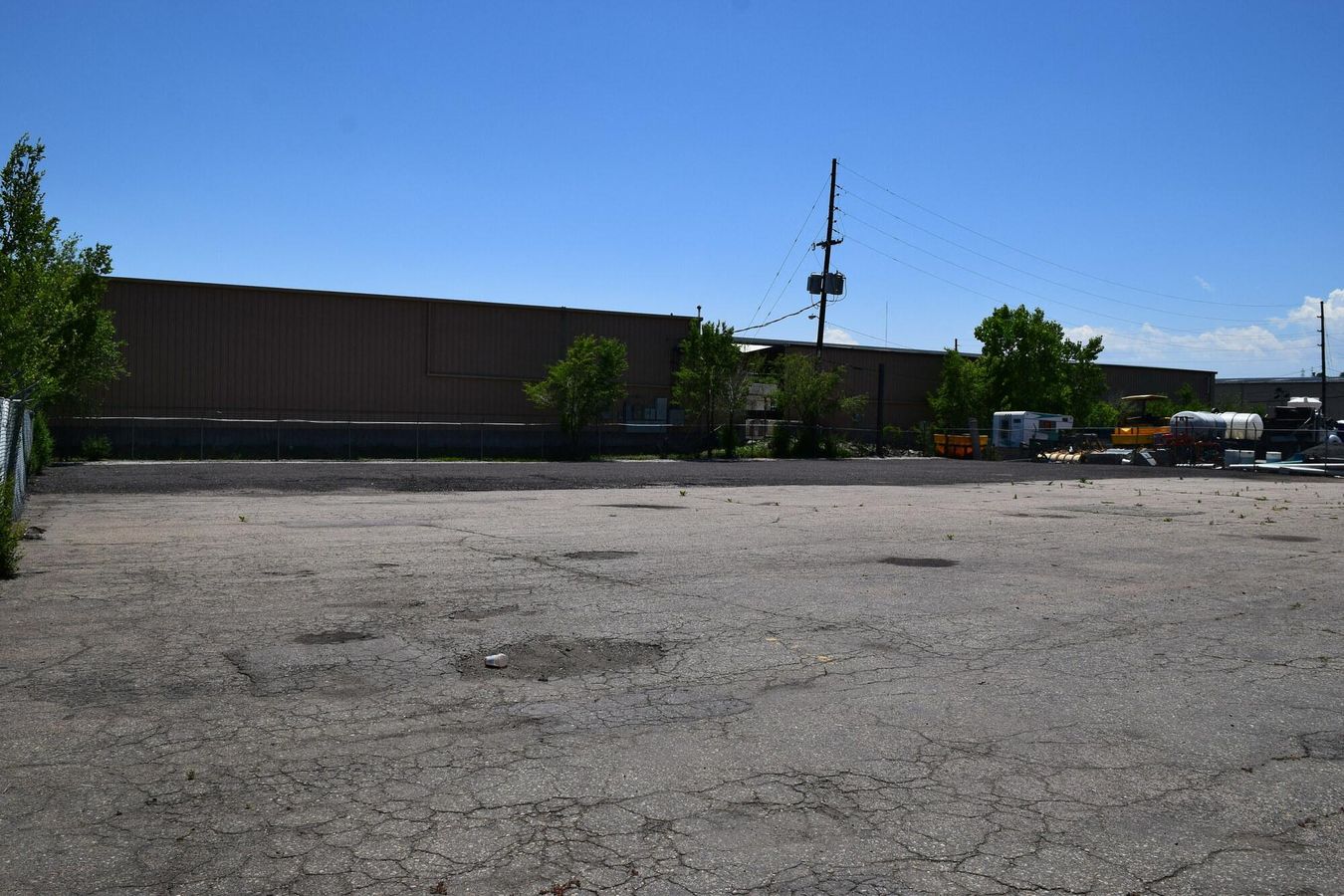 7 Bay Truck Maintenance/Warehouse Bldg with Yard photo 4