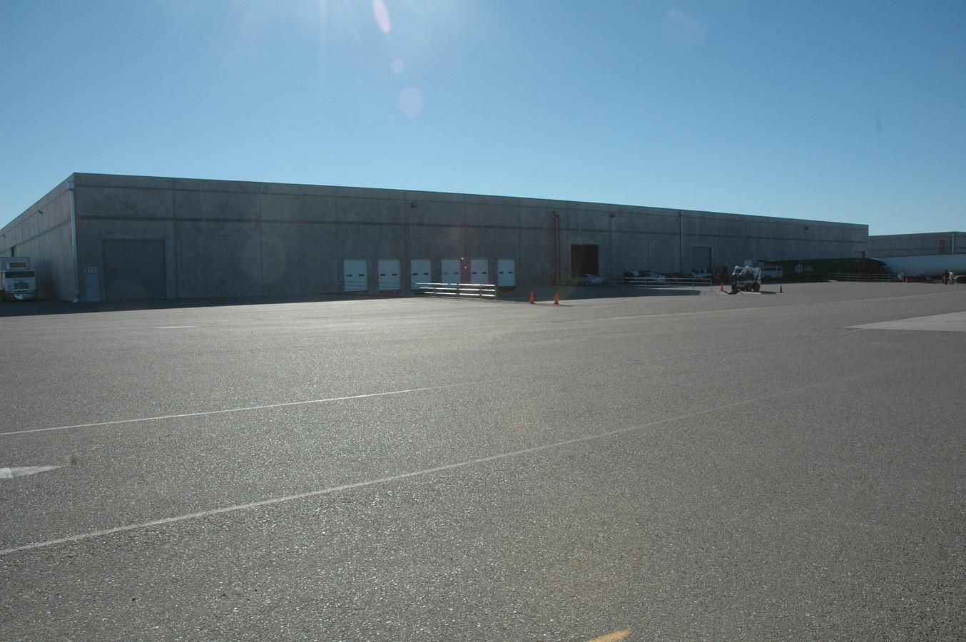Warehouse #139 photo 2