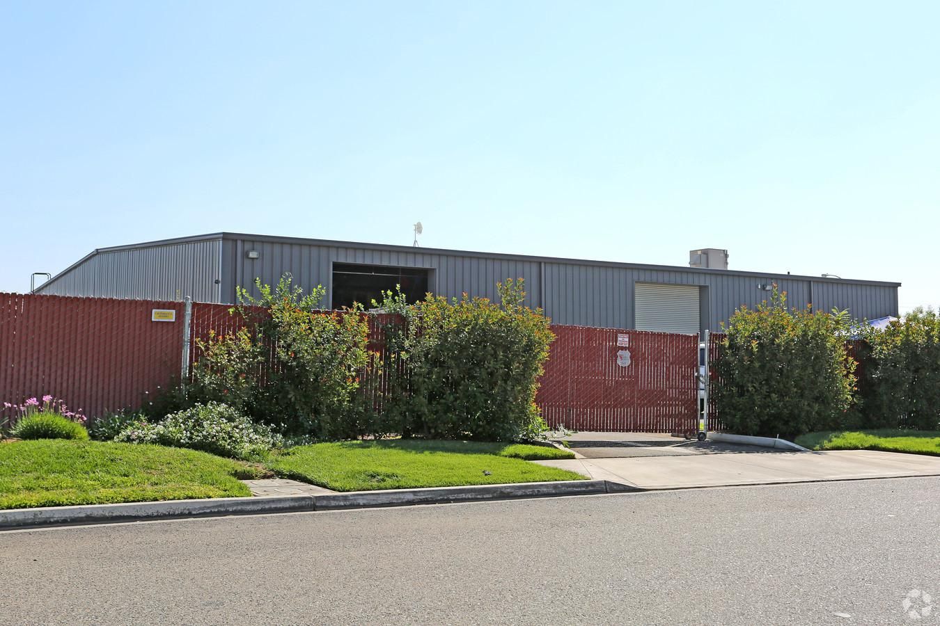 Industrial Property For Lease photo 4