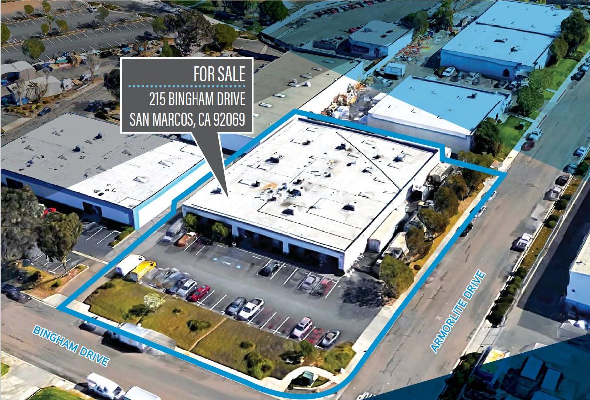 Commercial Building photo 3