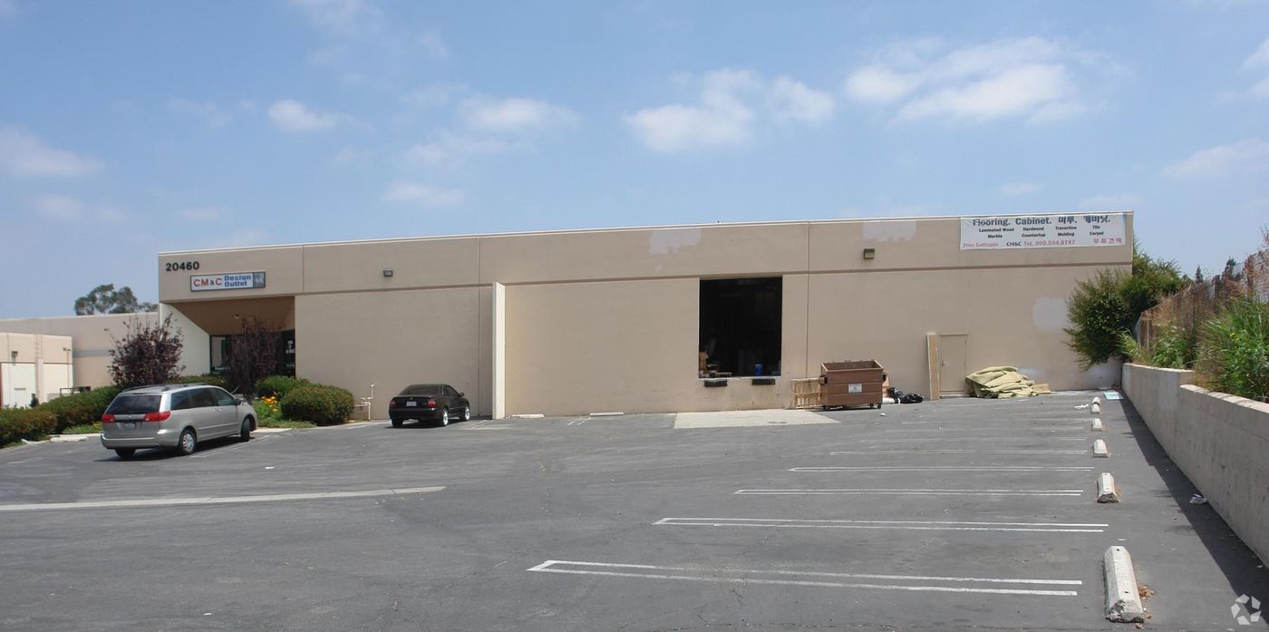 Bldg 6 photo 2