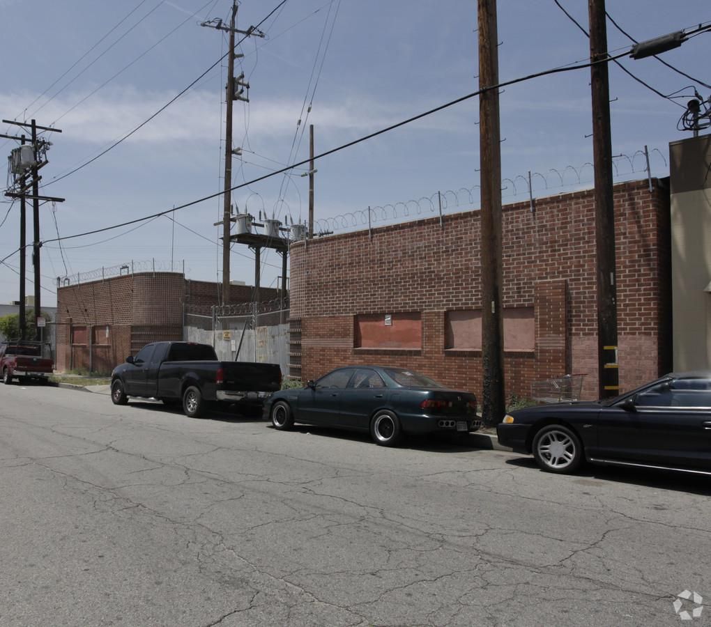 Industrial Property For Lease photo 3