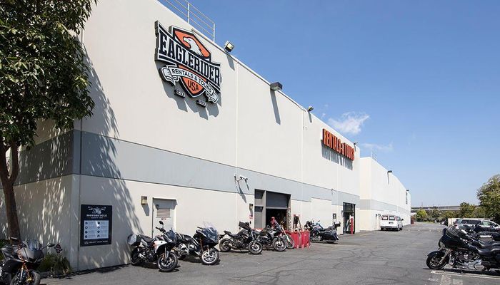 Warehouse Space for Rent at 11832-11954 La Cienega Blvd Hawthorne, CA 90304 - #3