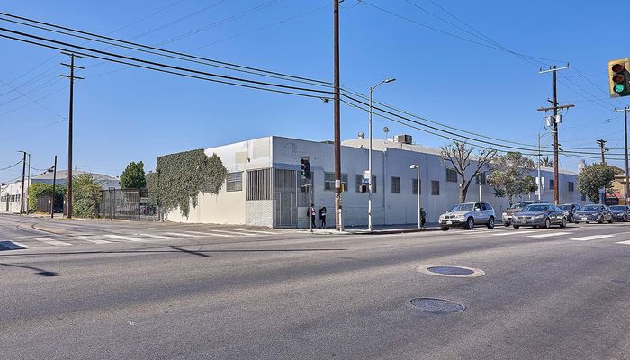 Warehouse Space for Sale at 2901 S San Pedro St Los Angeles, CA 90011 - #4