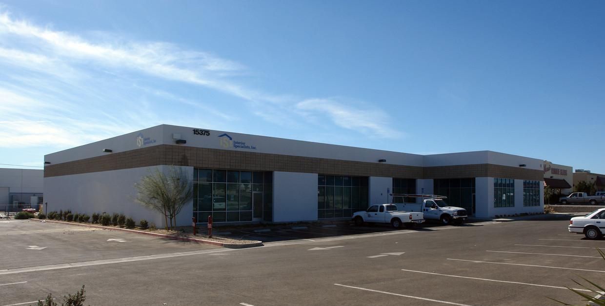 15375 Anacapa Rd photo 2