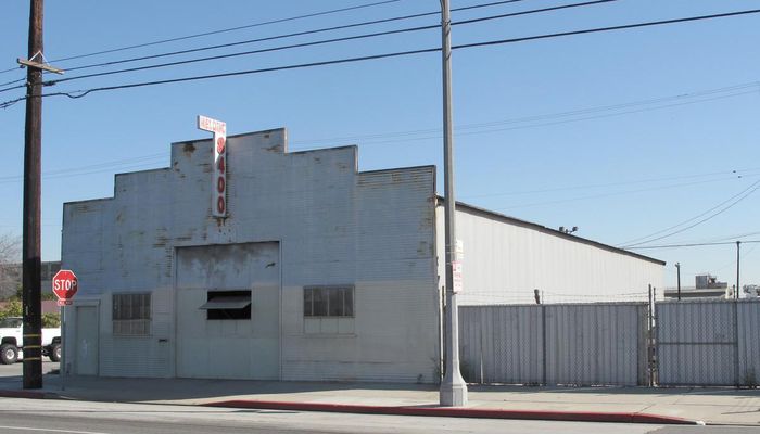 Warehouse Space for Sale at 8400-8414 Otis St South Gate, CA 90280 - #3