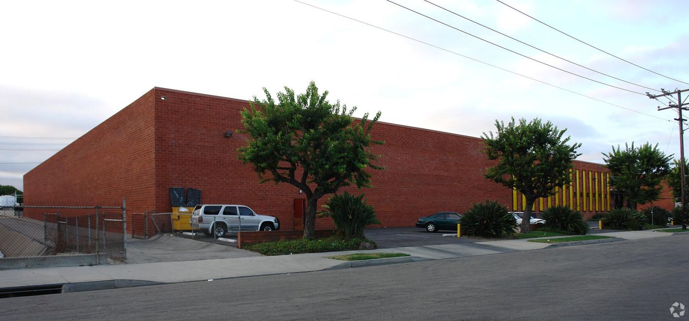Industrial Property For Lease photo 3