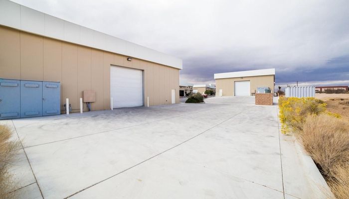 Warehouse Space for Rent at 10653 G Ave Hesperia, CA 92345 - #7