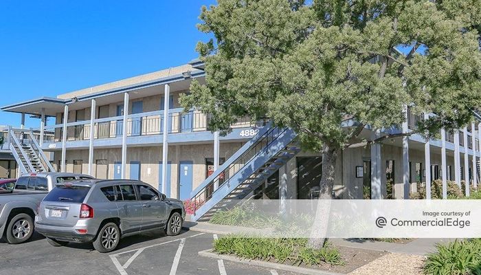 Warehouse Space for Rent at 4887 Ronson Court San Diego, CA 92111 - #5