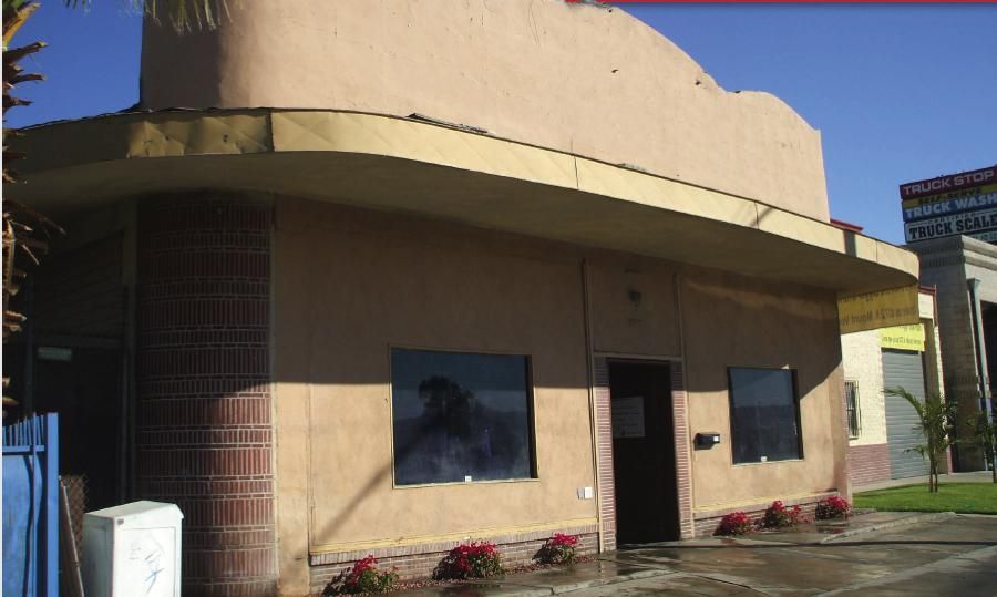 Retail/Industrial - Main St, Frwy Visible! photo 4