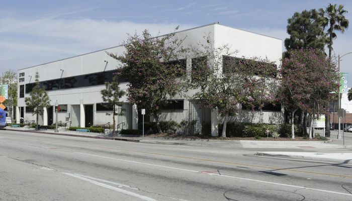 Office Space for Rent at 3750-3760 Robertson Blvd Culver City, CA 90232 - #9