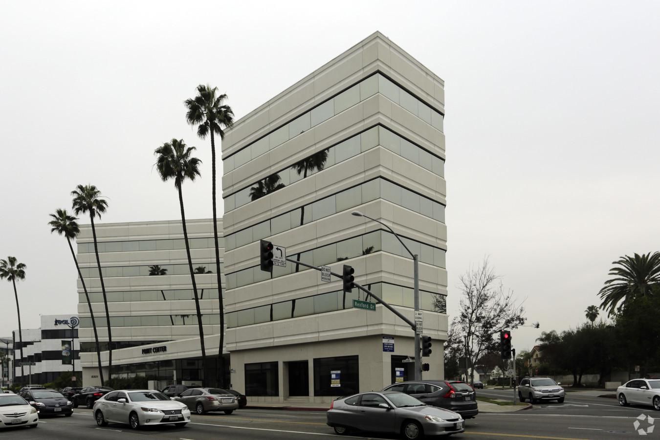 Wilshire Rexford Plaza photo 4