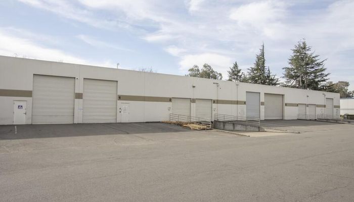 Warehouse Space for Rent at 30800-30974 Santana St Hayward, CA 94544 - #6