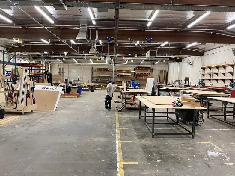 North Hollywood Industrial Campus 13068 Saticoy St photo 4