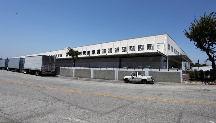 Warehouse Space for Rent at 5804-5884 E Slauson Ave Commerce, CA 90040 - #4