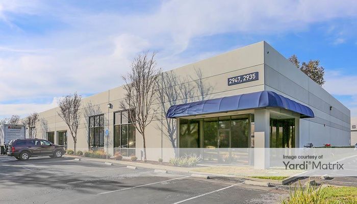 Warehouse Space for Rent at 2913 Whipple Road Union City, CA 94587 - #4