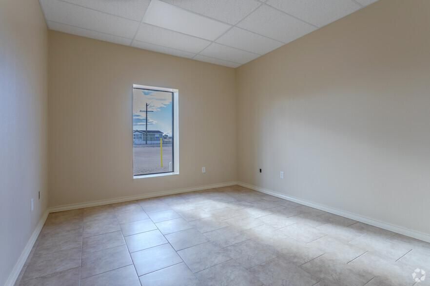 FM 1788 5000 SF Office/Shop 2.5 acres 11440 W County Road 35 photo 3