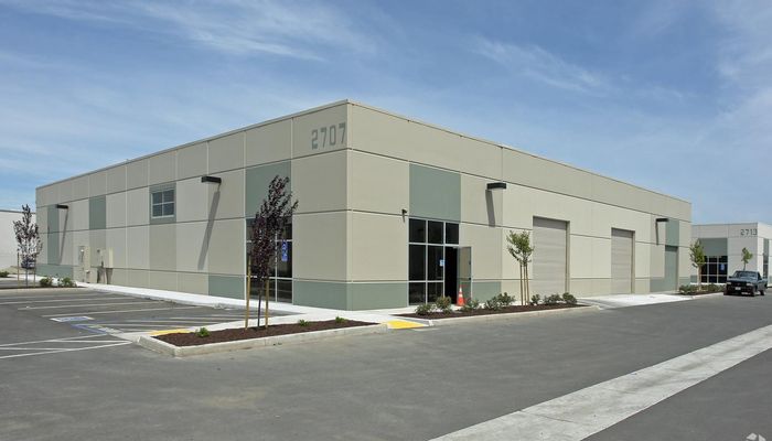 Warehouse Space for Sale at 2707 Boeing Way Stockton, CA 95206 - #1