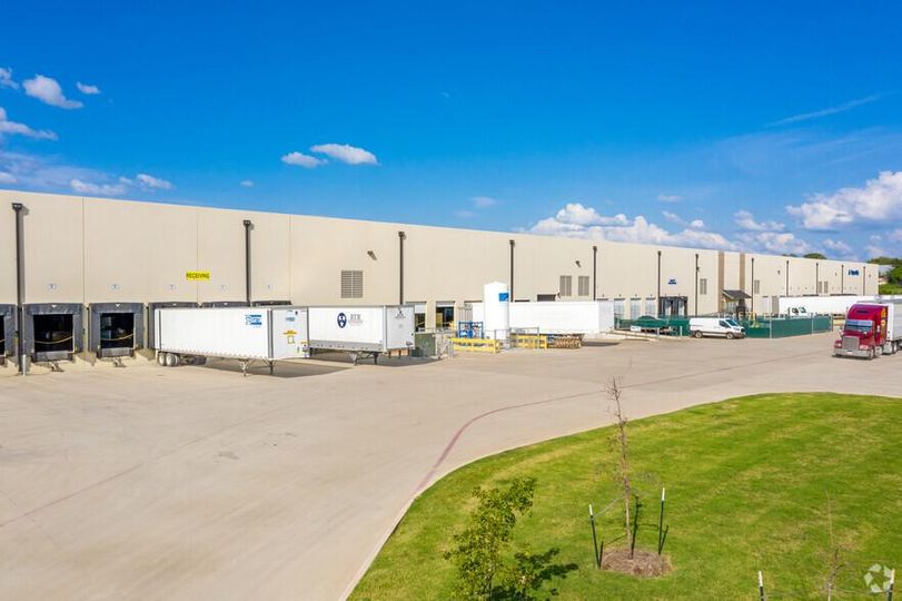 Westgate Business Park 1550 N Western Blvd