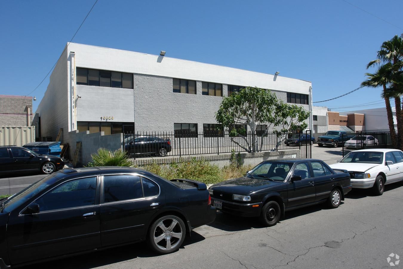 Industrial Property For Lease photo 1