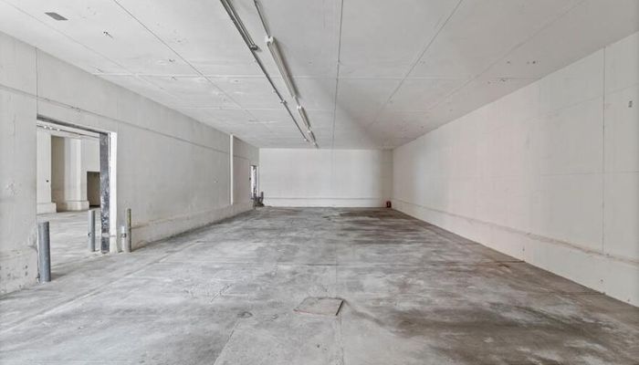 Warehouse Space for Rent at 410-420 E Beach Ave Inglewood, CA 90302 - #41