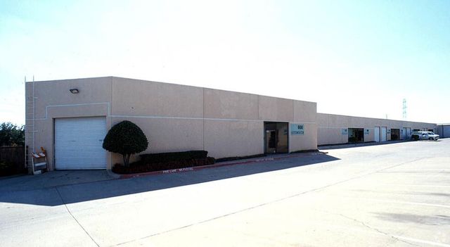 College Business Park II 1225 W College Ave