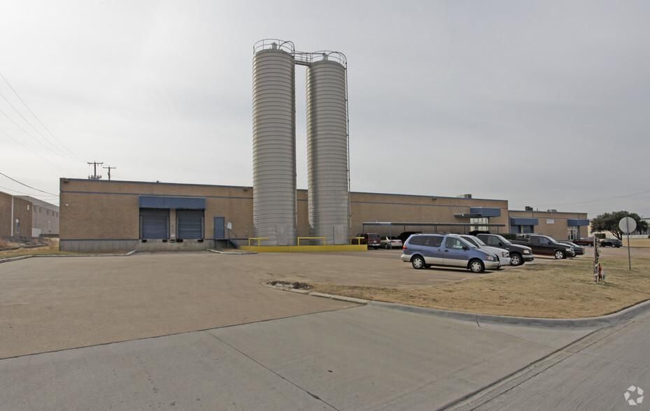 3600 E Randol Mill Rd photo 3