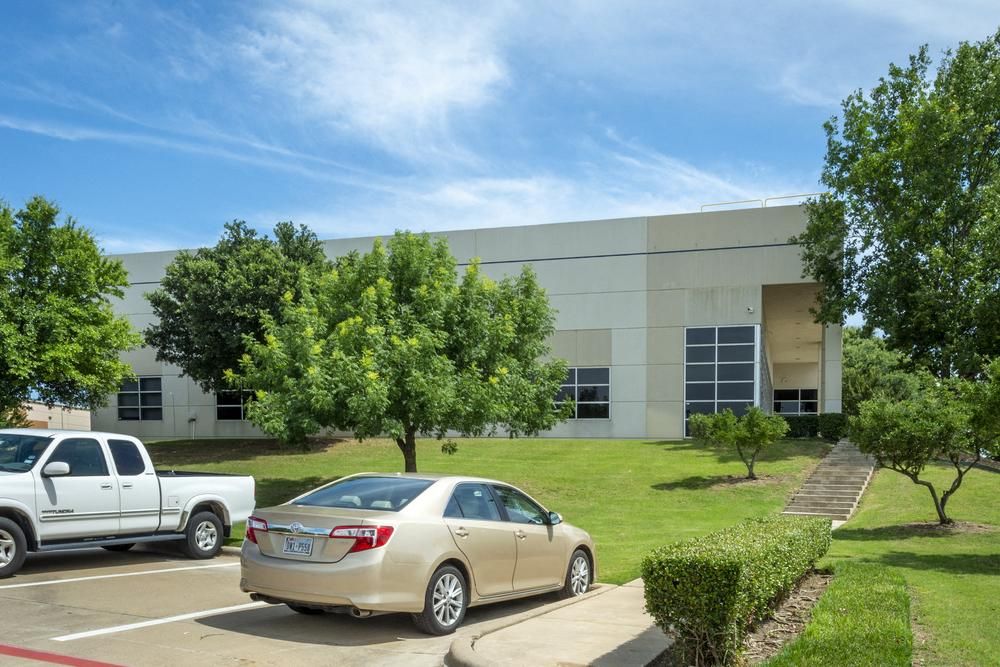 Riverside Business Center photo 2