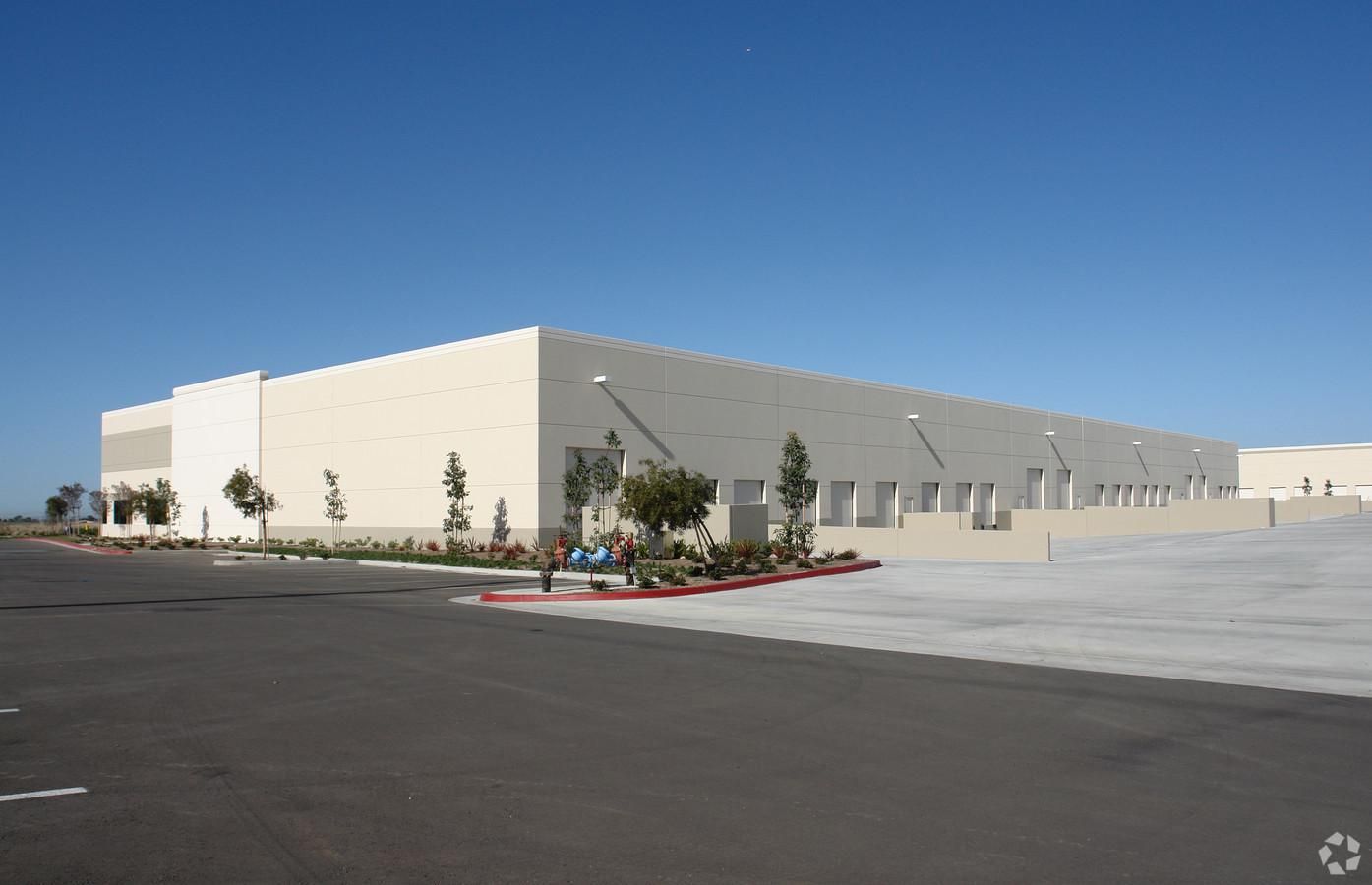 First Park at Ocean Ranch - Bldg B photo 2