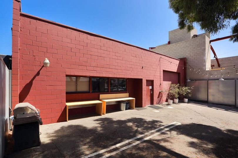 340 Sunset Ave