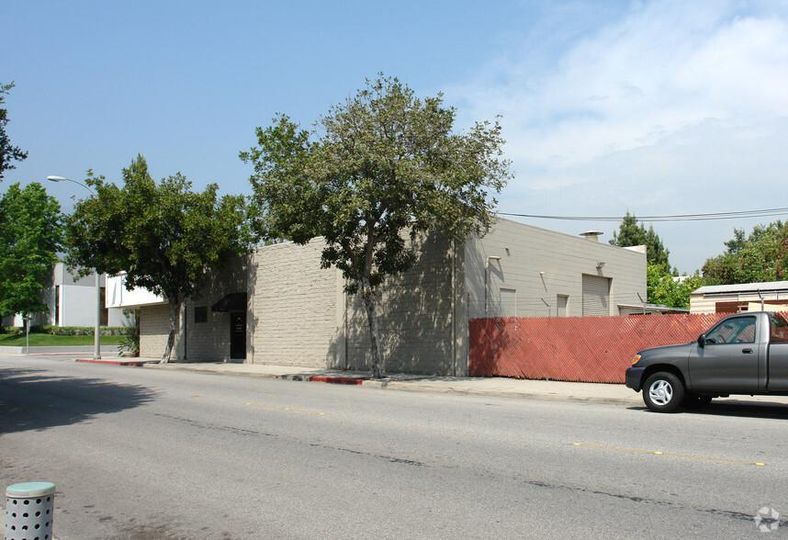 802 S Primrose Ave