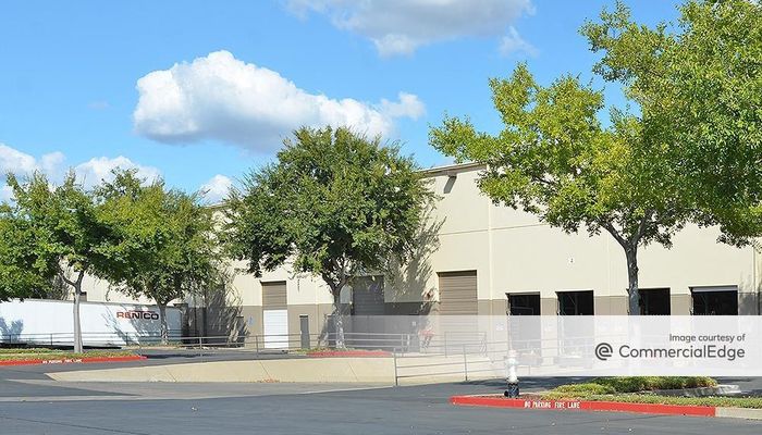 Warehouse Space for Rent at 5961 Outfall Cir Sacramento, CA 95828 - #3