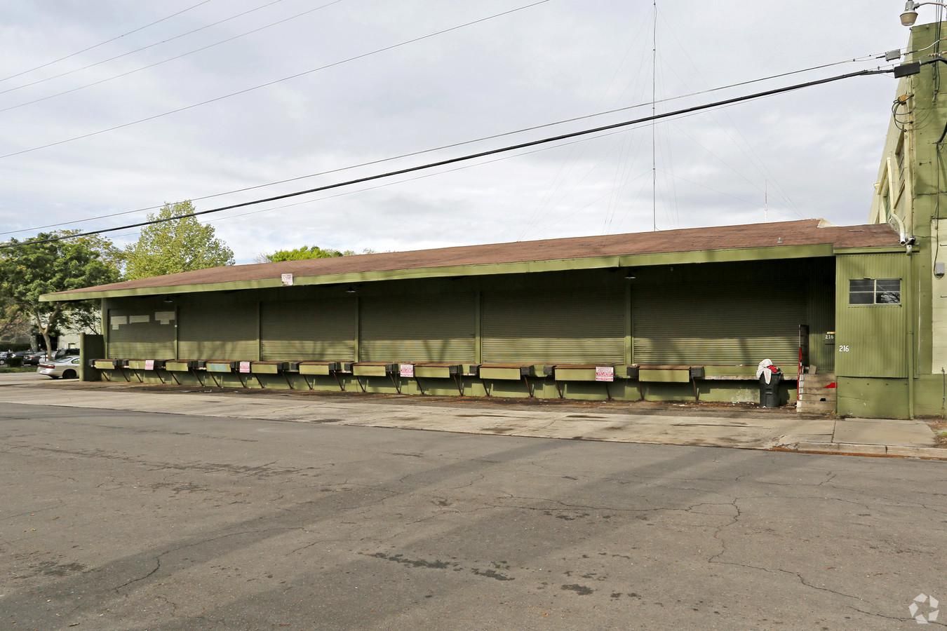 Industrial Property For Lease photo 1