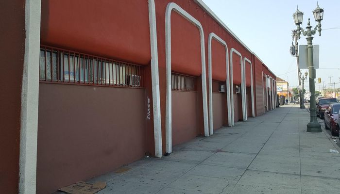 Warehouse Space for Rent at 2526 S Hill St Los Angeles, CA 90007 - #8