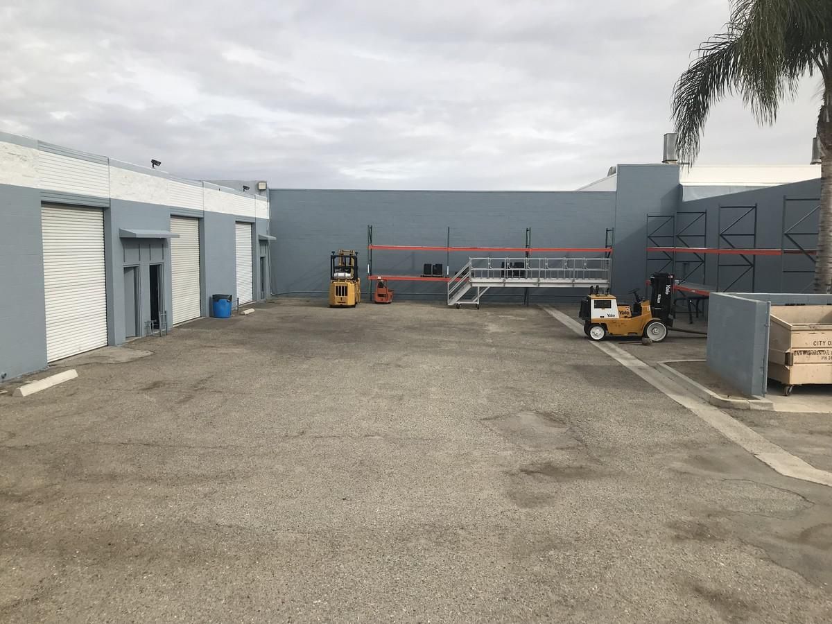 Industrial Property For Lease photo 1