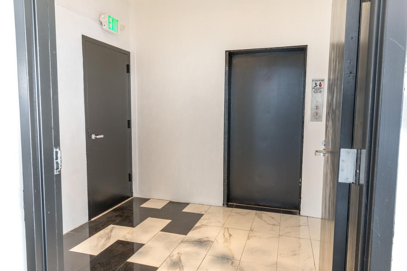 Gaylord Wior Building photo 3